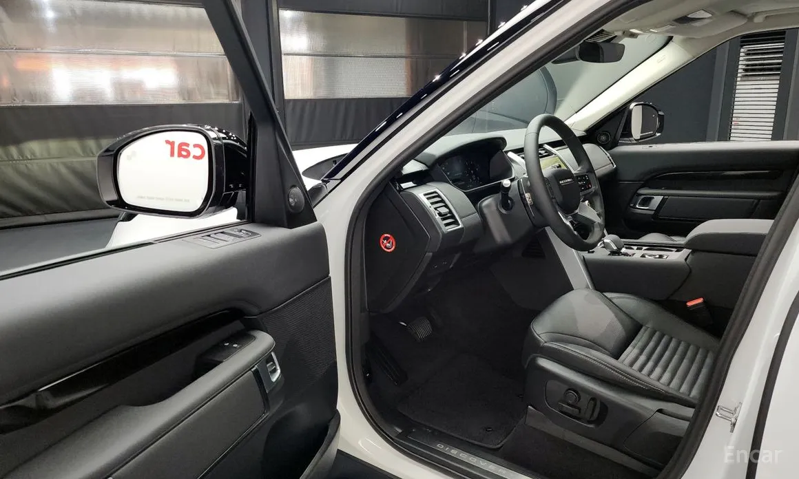 Фото 10 - Land Rover Discovery