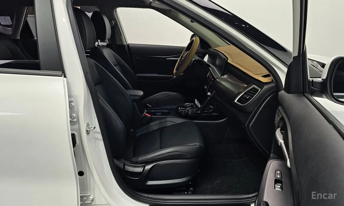 Фото 11 - Kia Seltos