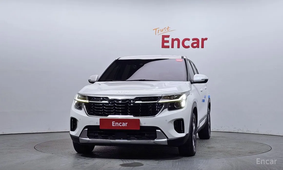 Фото 3 - Kia Seltos