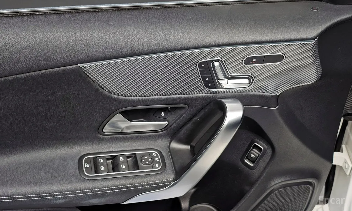 Фото 18 - Mercedes-Benz A-Class