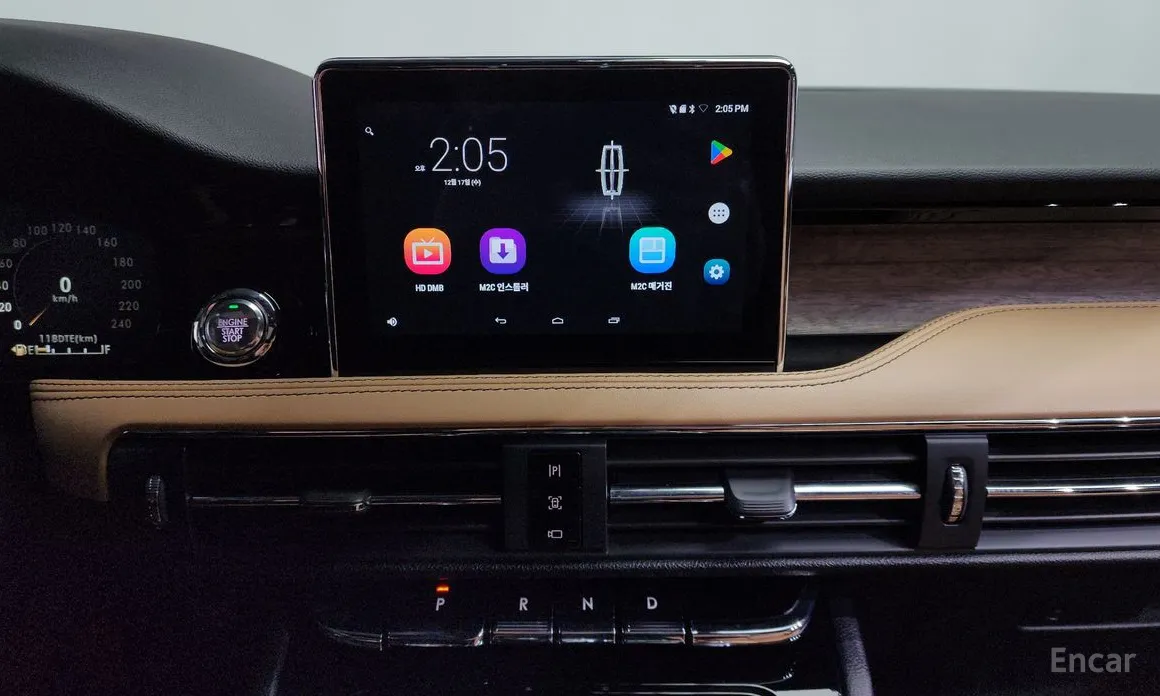 Фото 14 - Lincoln Corsair