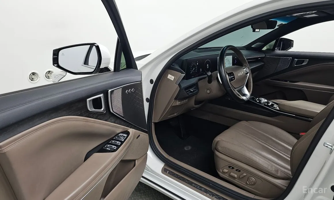 Фото 10 - Kia K8