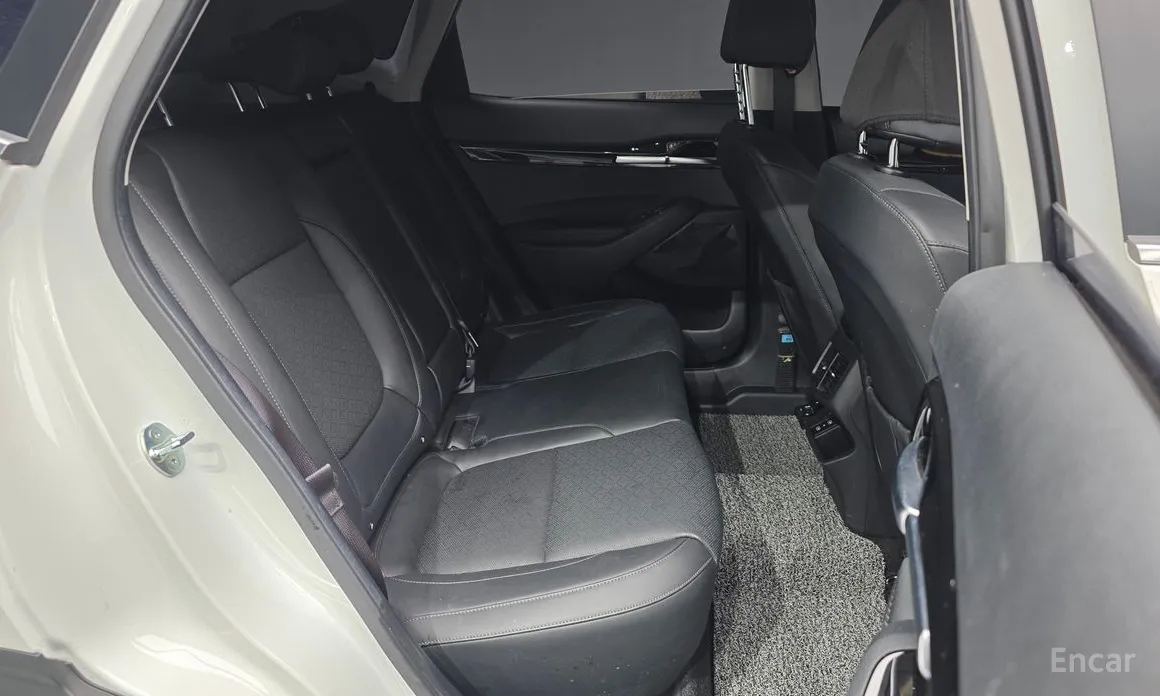 Фото 12 - Kia Seltos