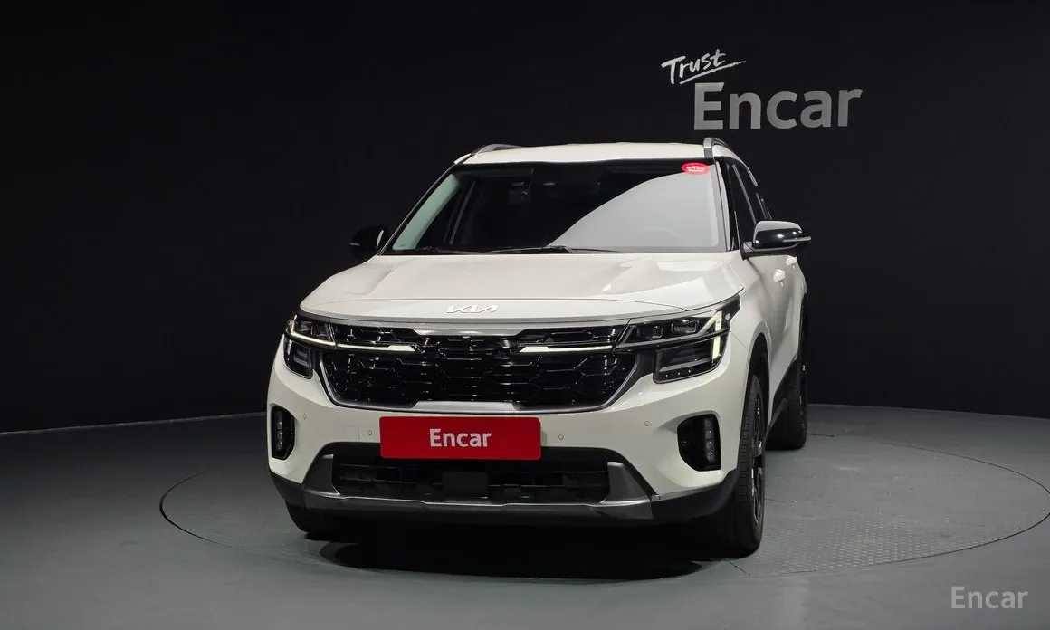 Фото 3 - Kia Seltos