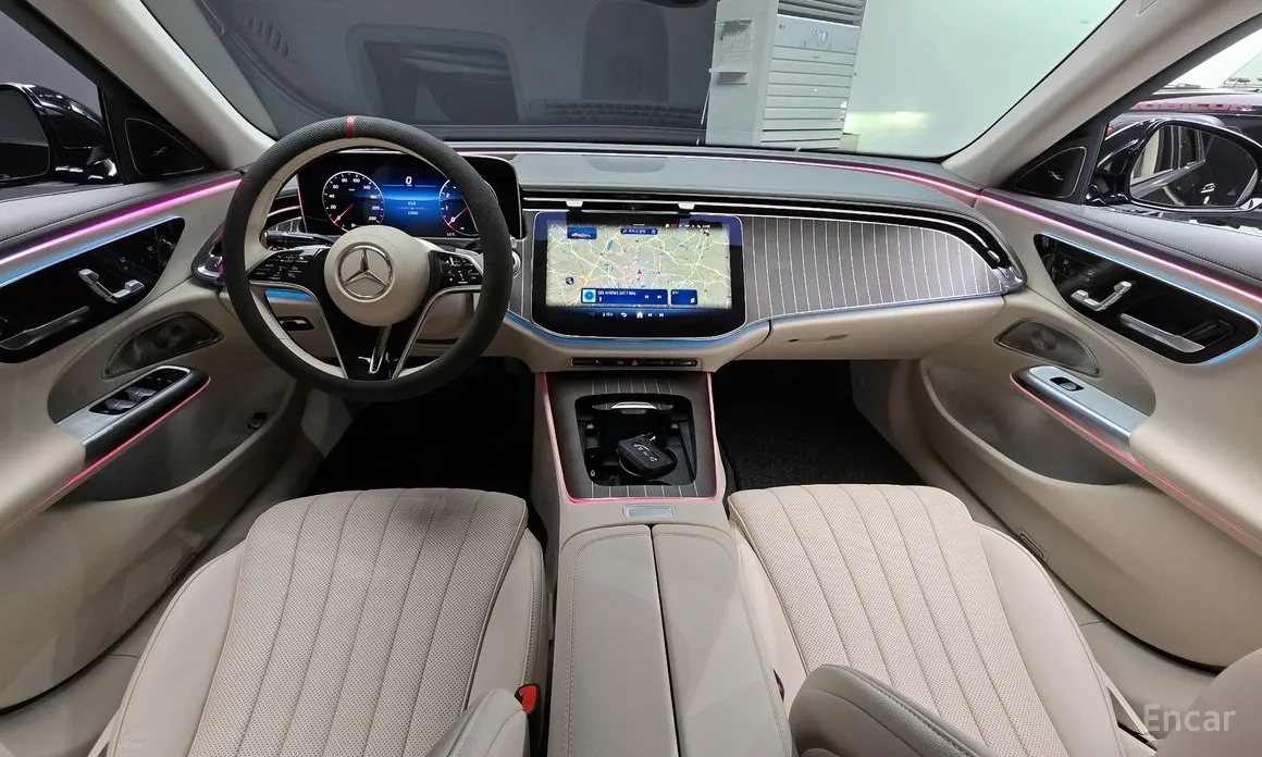 Фото 7 - Mercedes-Benz E-Class