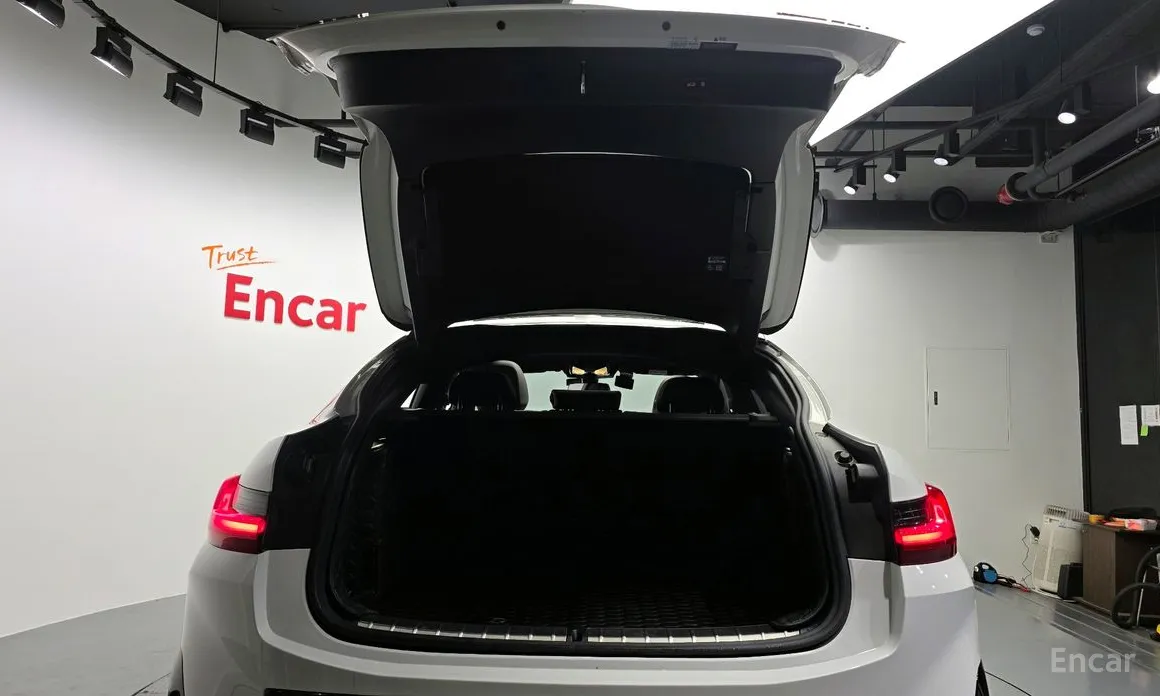 Фото 19 - BMW X4