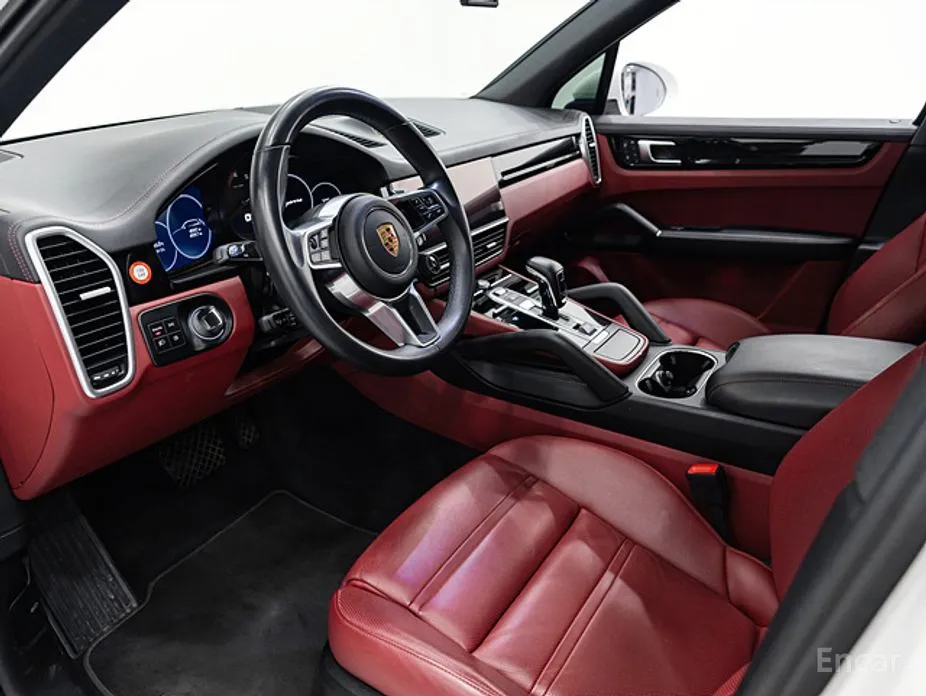 Фото 19 - Porsche Cayenne