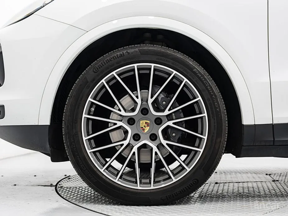 Фото 5 - Porsche Cayenne