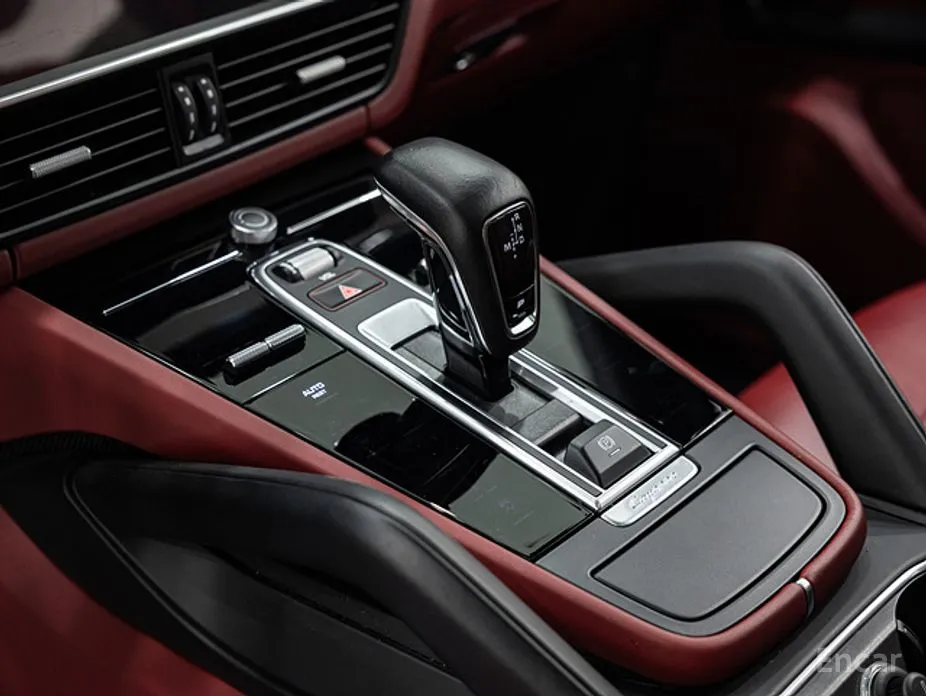 Фото 9 - Porsche Cayenne