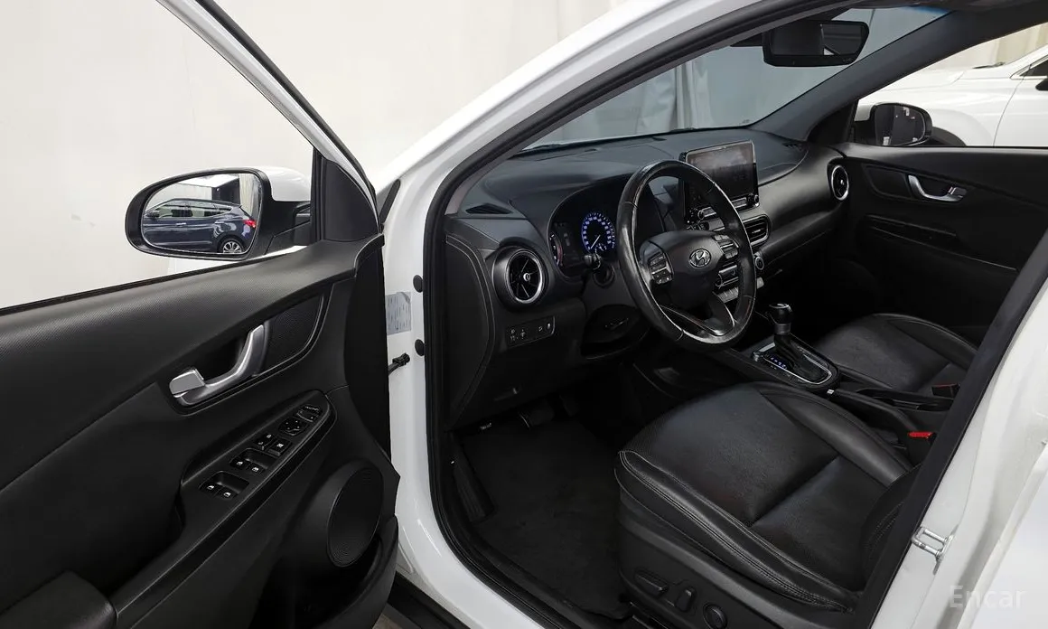 Фото 10 - Hyundai Kona