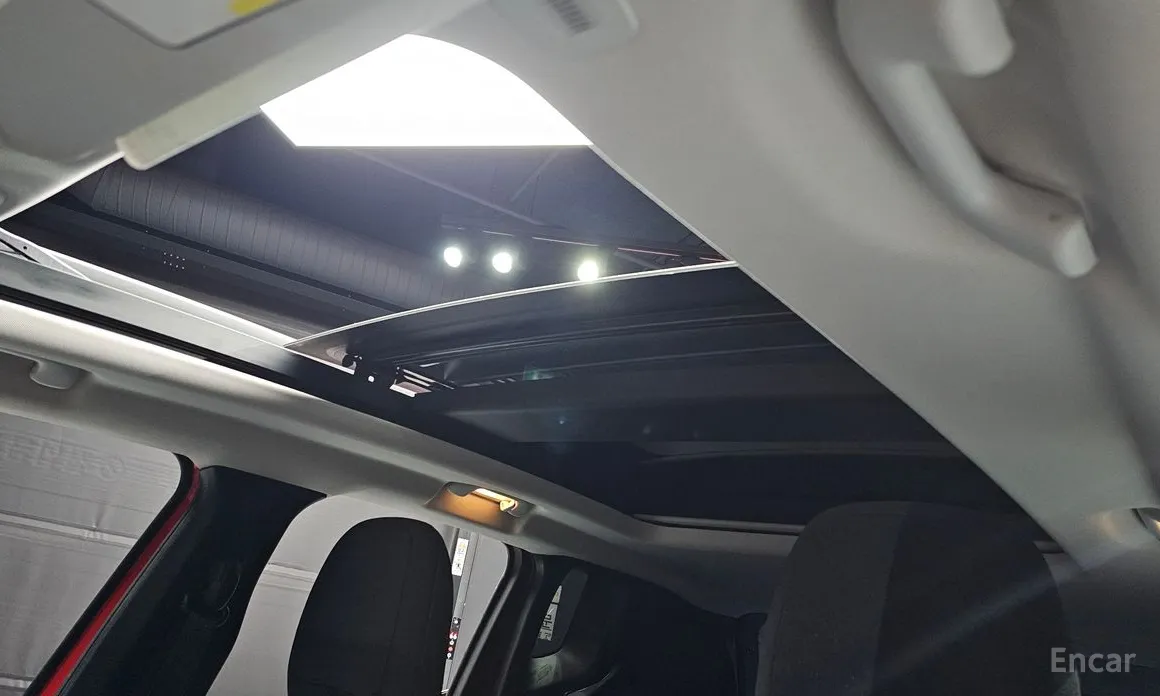 Фото 17 - Jeep Renegade