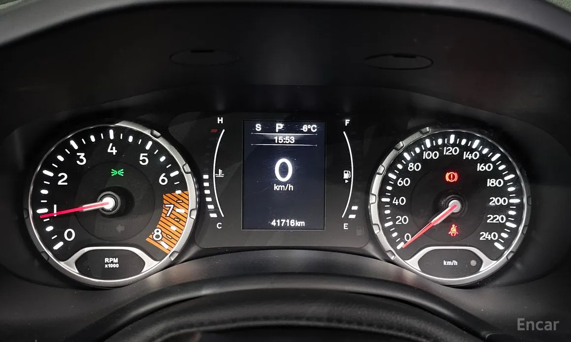 Фото 8 - Jeep Renegade