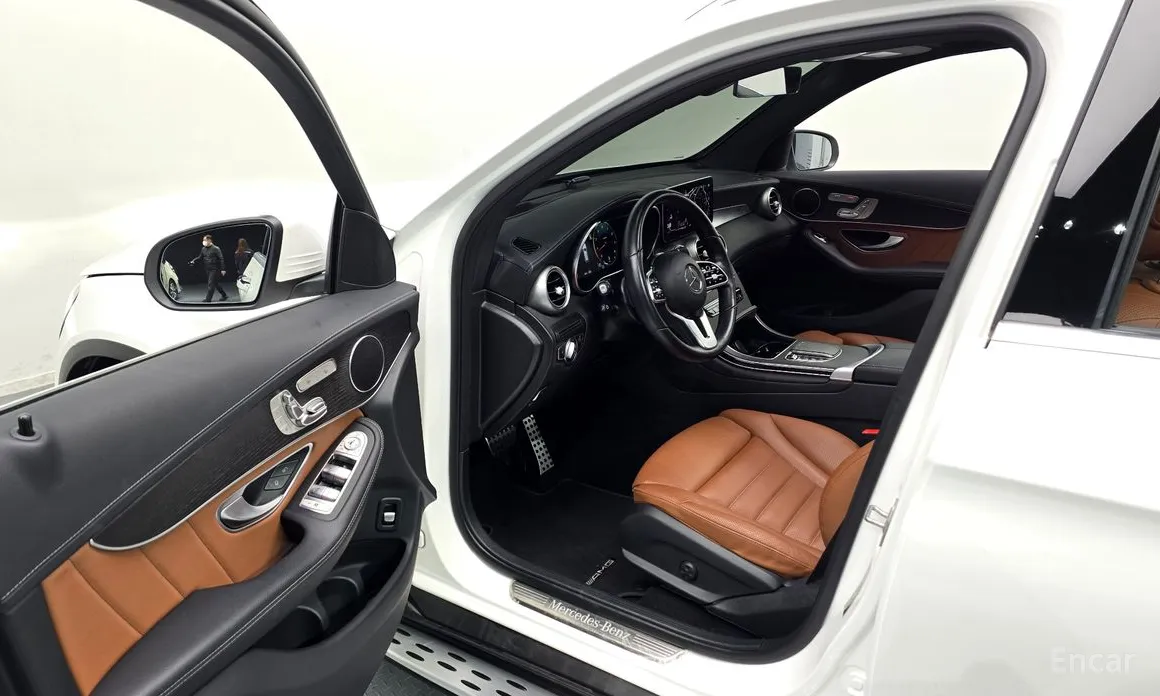 Фото 11 - Mercedes-Benz GLC-Class