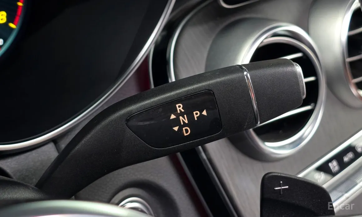 Фото 9 - Mercedes-Benz GLC-Class