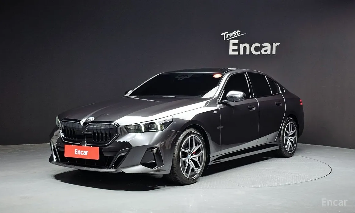 Фото 1 - BMW 5 Series