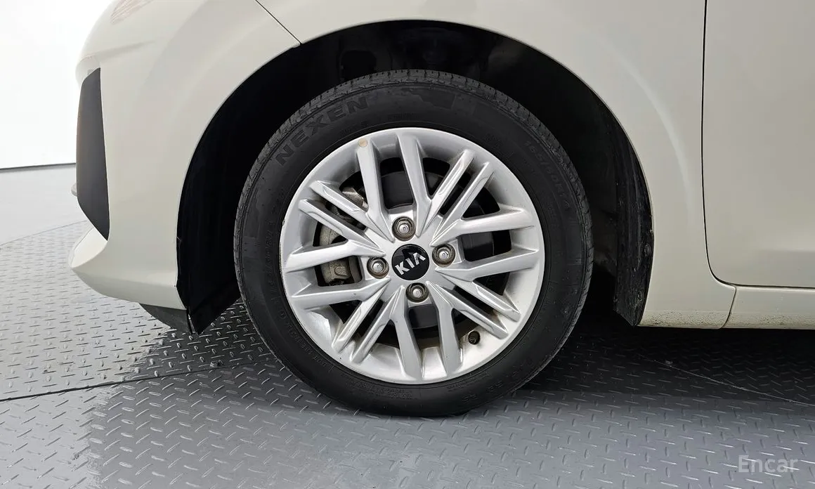 Фото 5 - Kia Morning