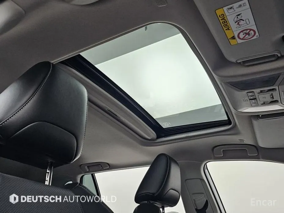 Фото 19 - Toyota RAV4