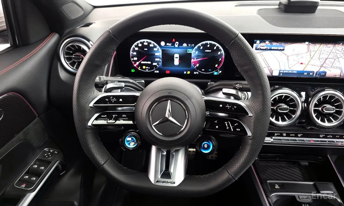 Фото 13 - Mercedes-Benz GLB-Class