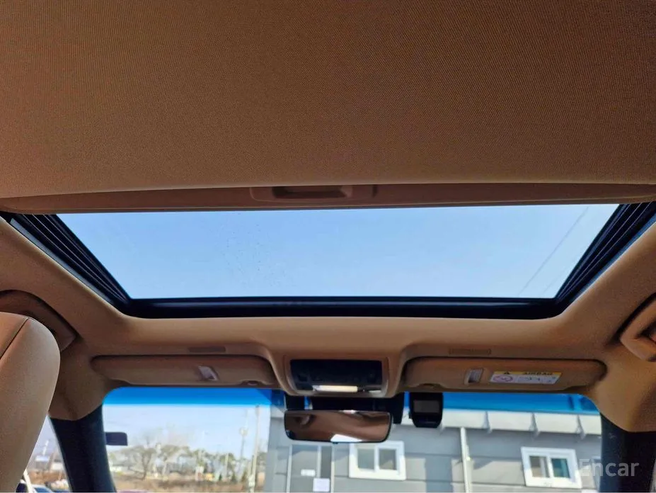 Фото 14 - Lexus ES