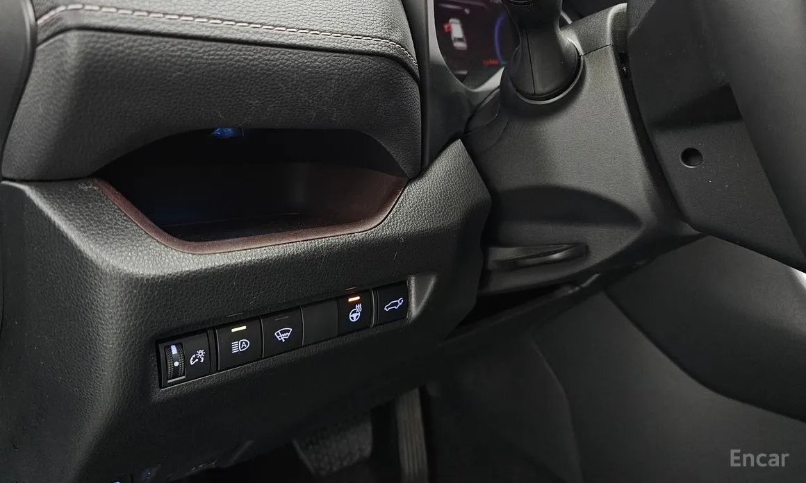 Фото 16 - Toyota RAV4