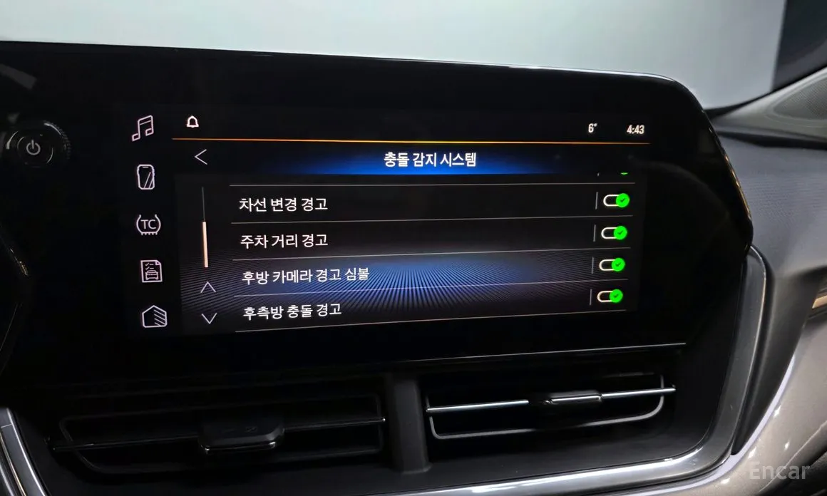 Фото 16 - Chevrolet Trax