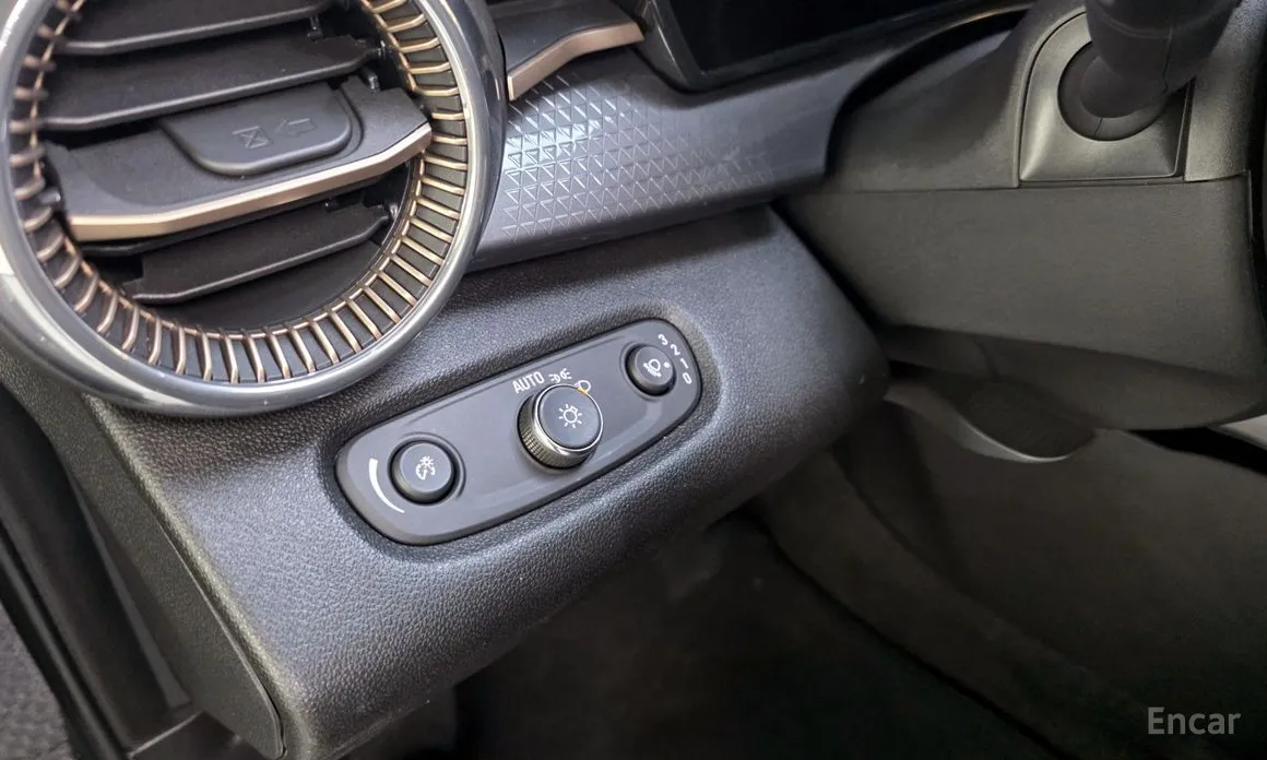 Фото 17 - Chevrolet Trax