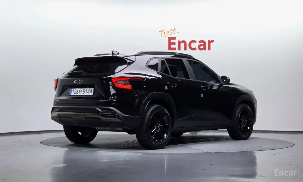 Фото 2 - Chevrolet Trax