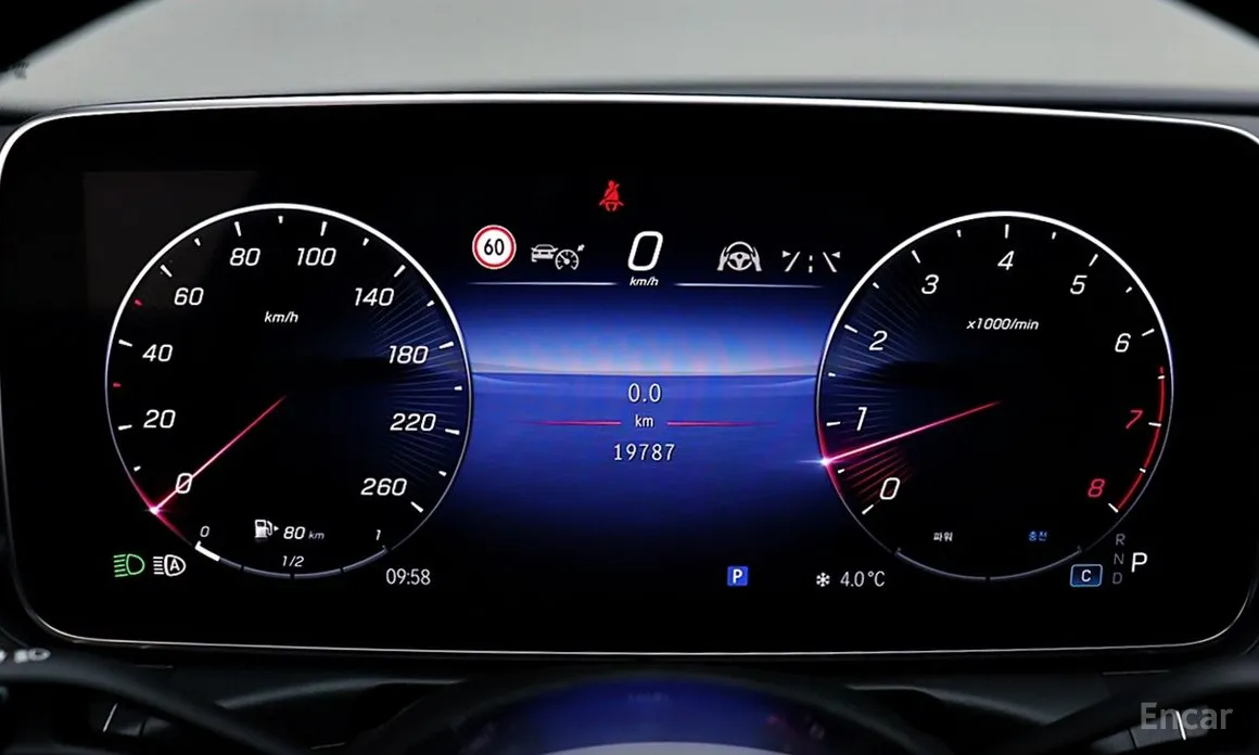 Фото 8 - Mercedes-Benz C-Class