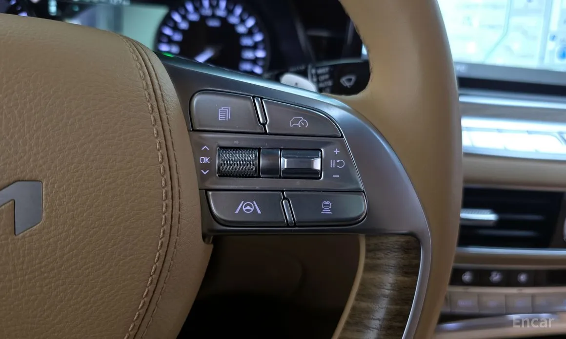 Фото 17 - Kia K9