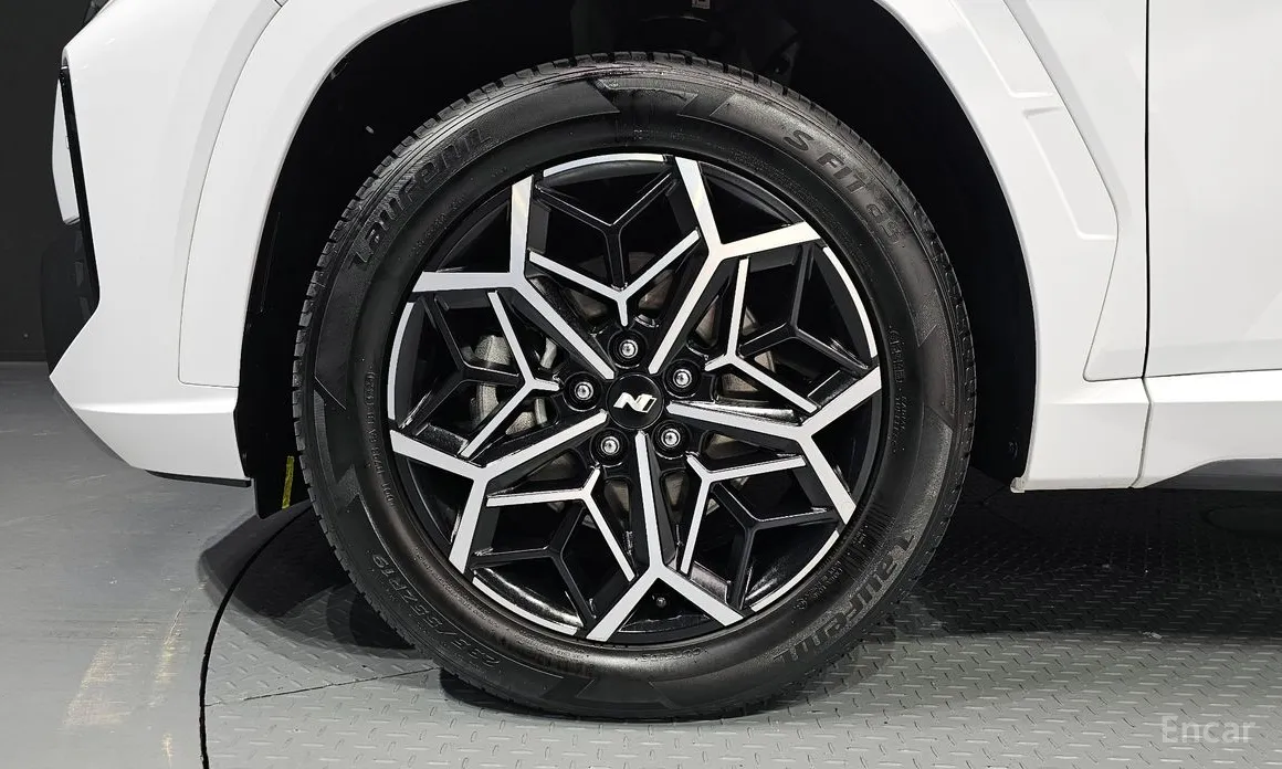 Photo 5 - Hyundai Tucson