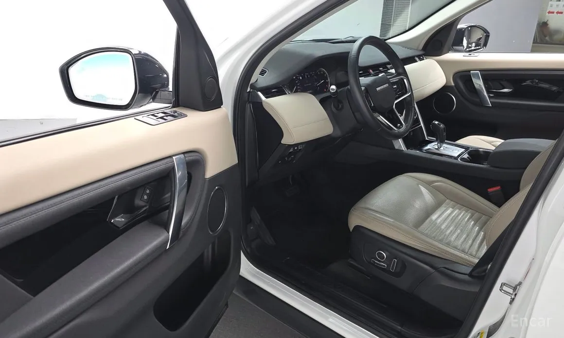 Фото 11 - Land Rover Discovery Sport