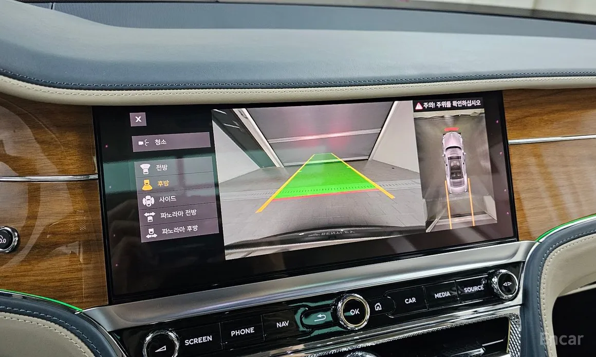 Фото 15 - Bentley Flying Spur