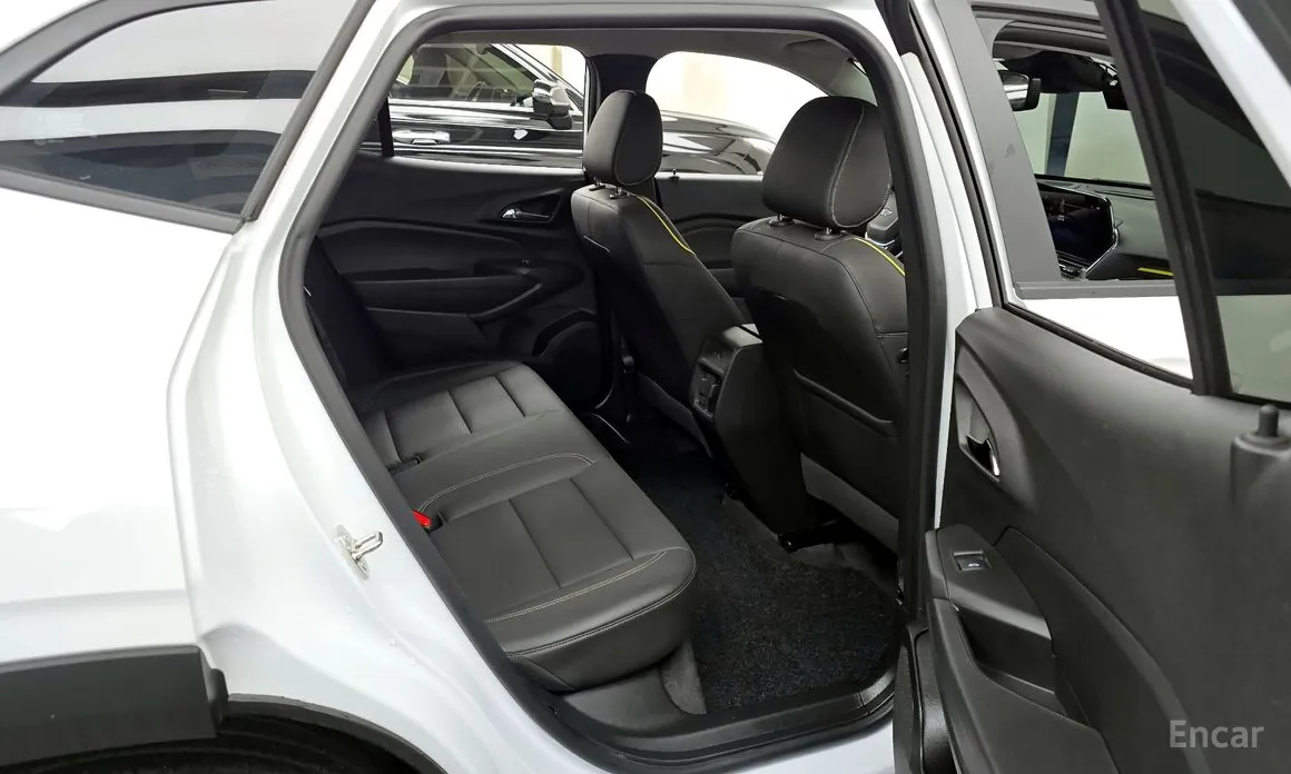 Фото 12 - Chevrolet Trax