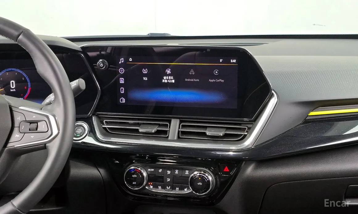 Фото 14 - Chevrolet Trax