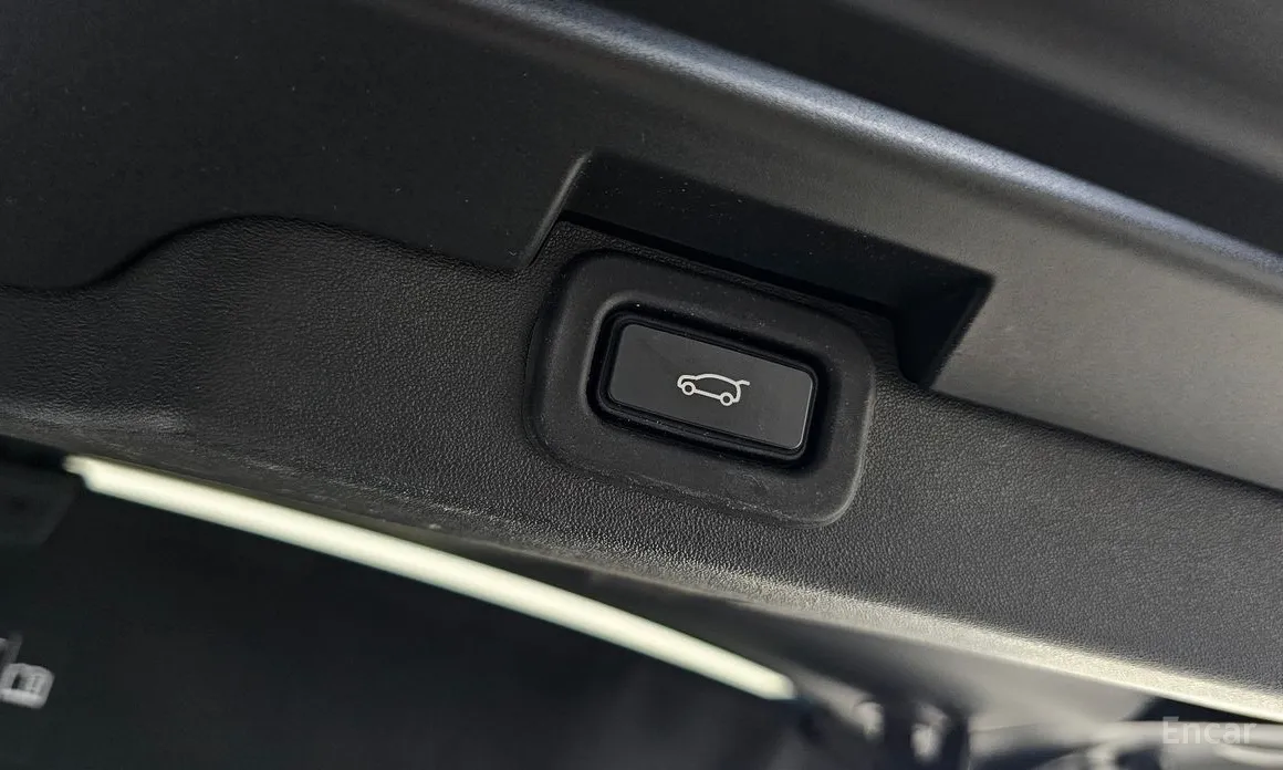 Фото 18 - Land Rover Discovery