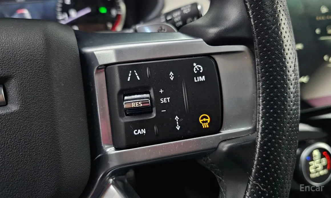 Фото 19 - Land Rover Discovery