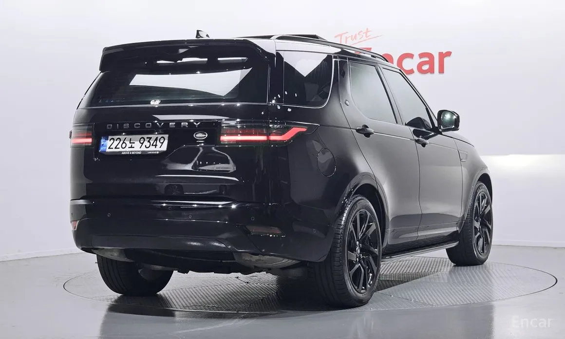 Фото 2 - Land Rover Discovery