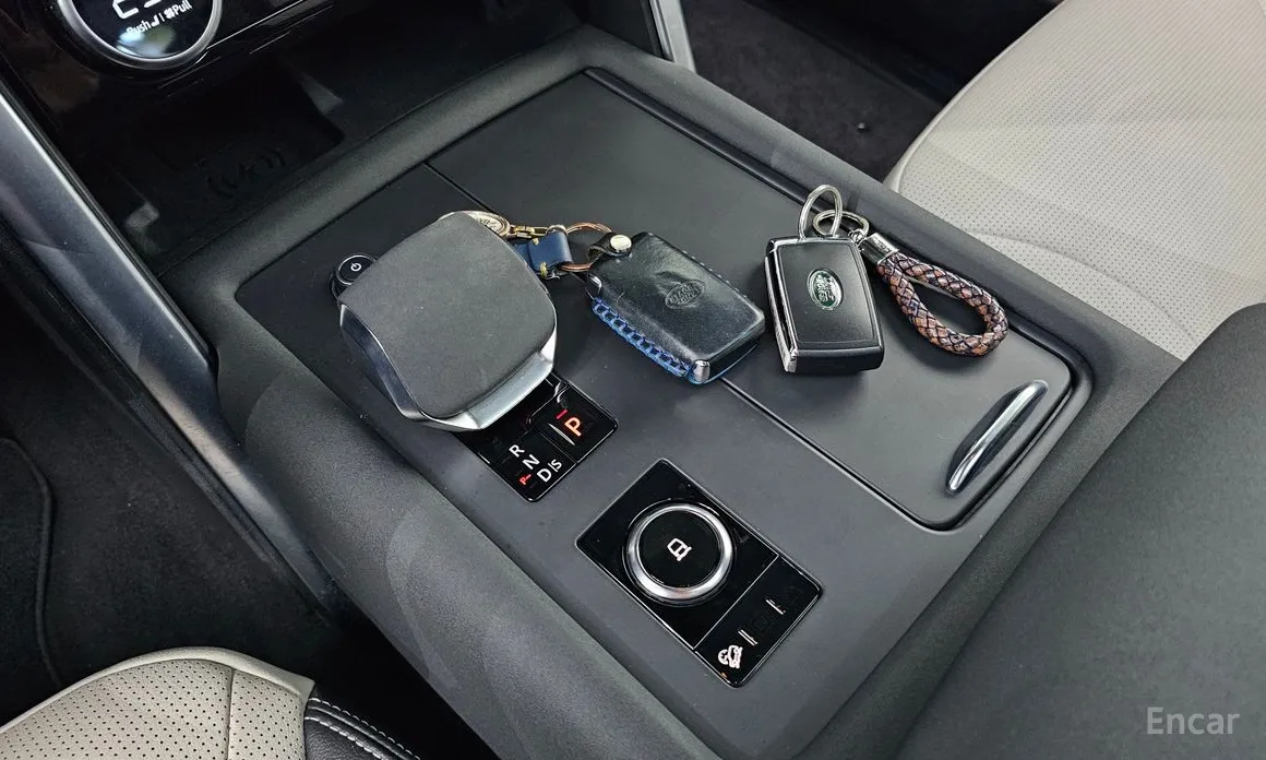 Фото 9 - Land Rover Discovery