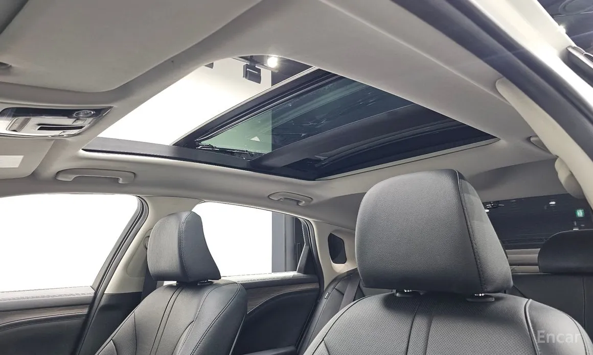 Фото 19 - Kia K8