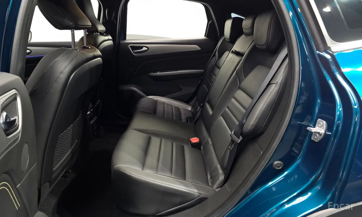 Фото 12 - Renault Arkana