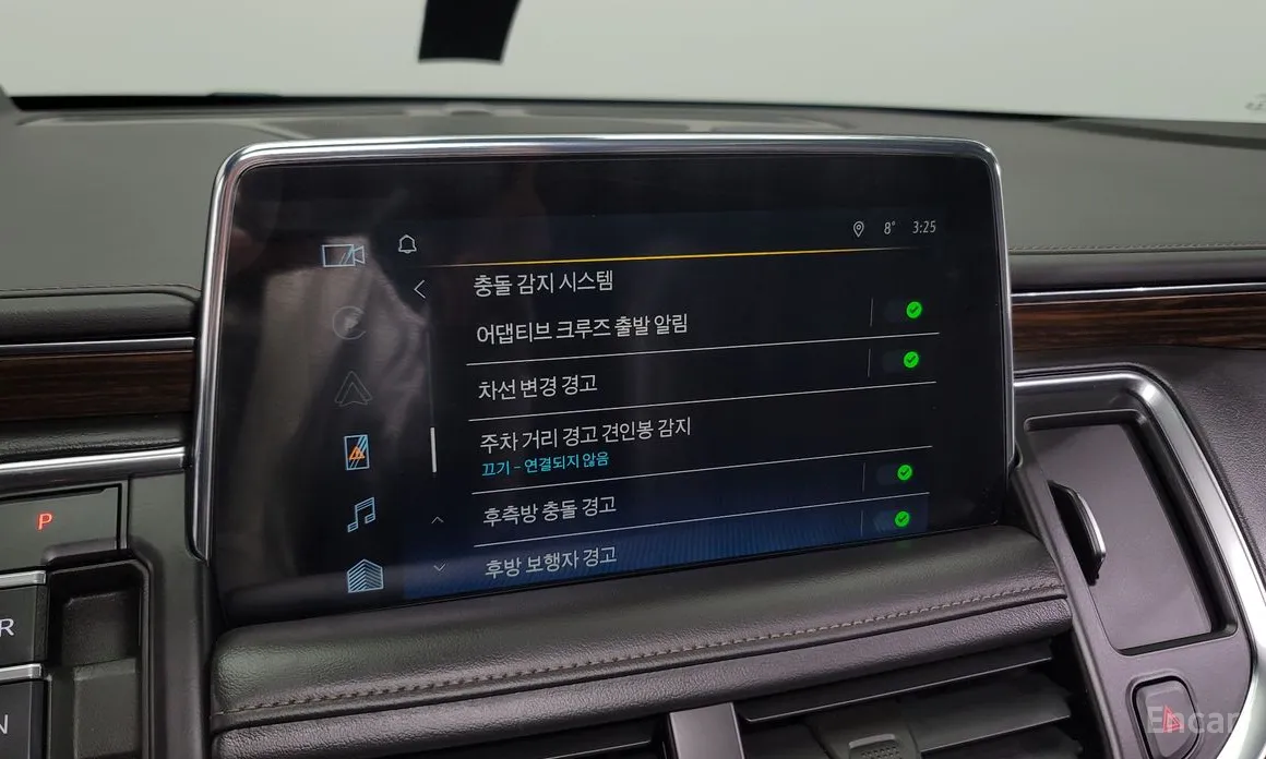 Фото 17 - Chevrolet Tahoe