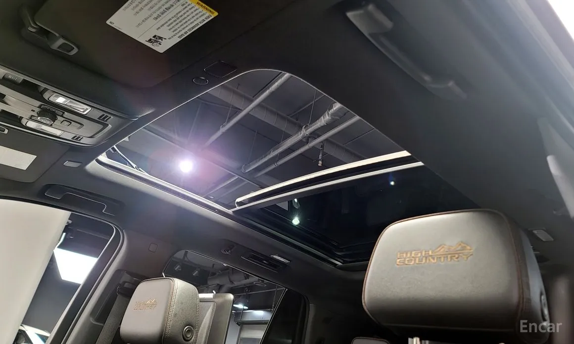 Фото 19 - Chevrolet Tahoe