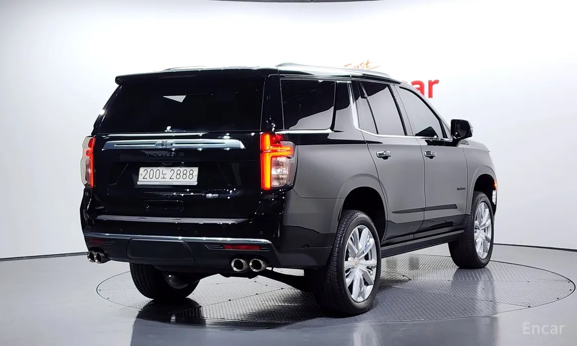 Фото 2 - Chevrolet Tahoe