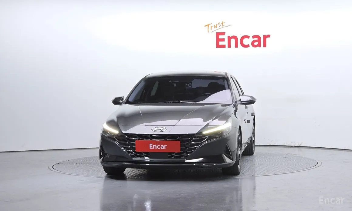 Фото 3 - Hyundai Avante