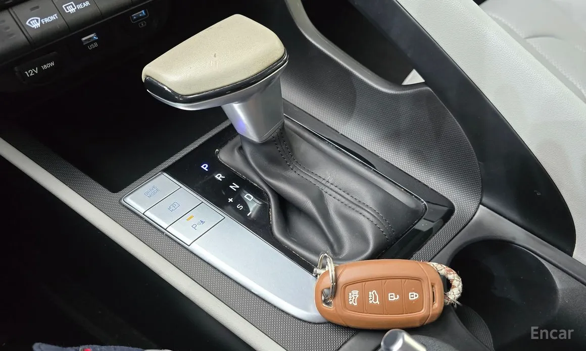 Фото 9 - Hyundai Avante