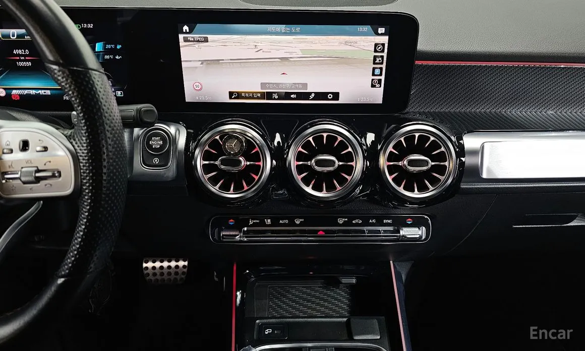 Фото 14 - Mercedes-Benz GLB-Class