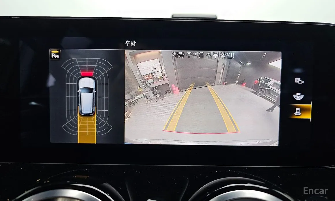 Фото 15 - Mercedes-Benz GLB-Class