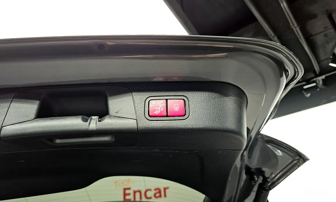 Фото 20 - Mercedes-Benz GLB-Class