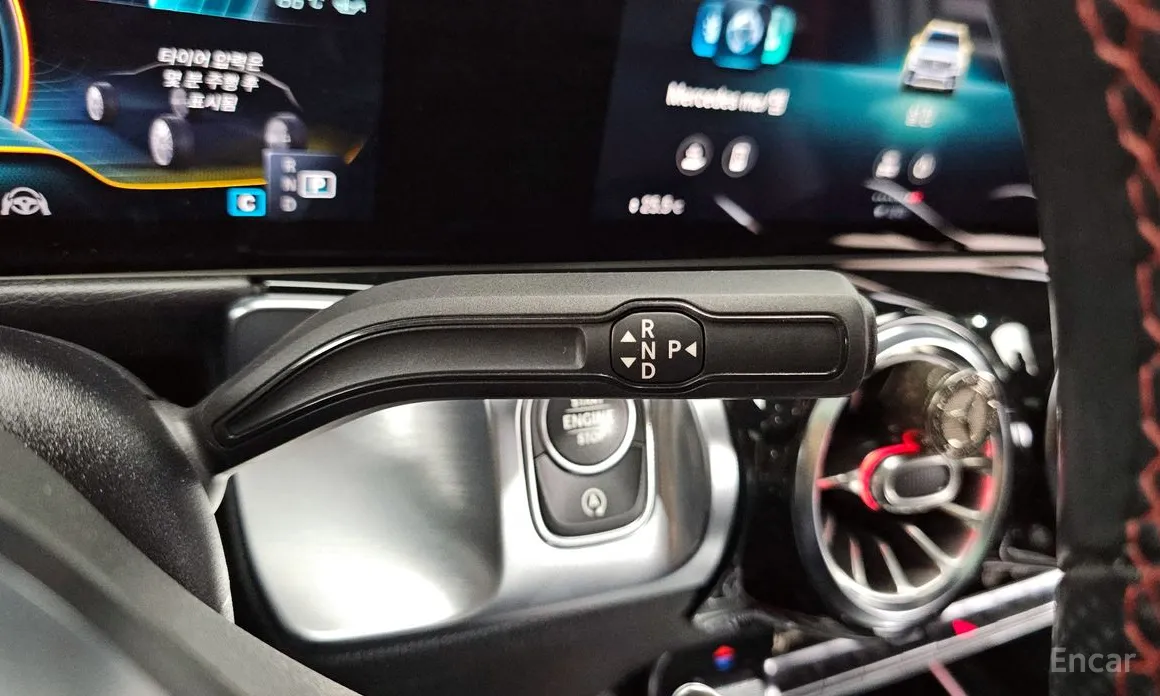 Фото 9 - Mercedes-Benz GLB-Class