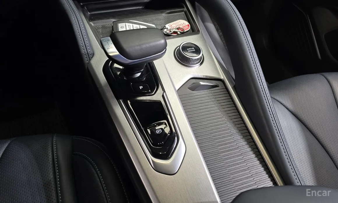 Фото 9 - Renault Grand Koleos